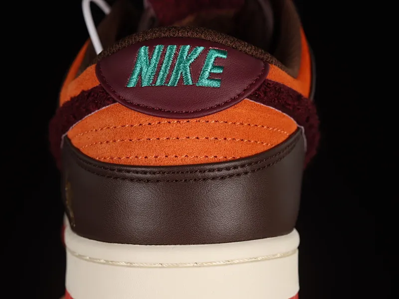 All Categories Nk SB Dunk Series Nk SB Dunk Low Low-top sneakers Cost-effective version Nk Dunk Low "Year of the Rabbit" Year of the Rabbit limited edition Rabbit theme SB low-top sports and leisure sneakers FD4203-661